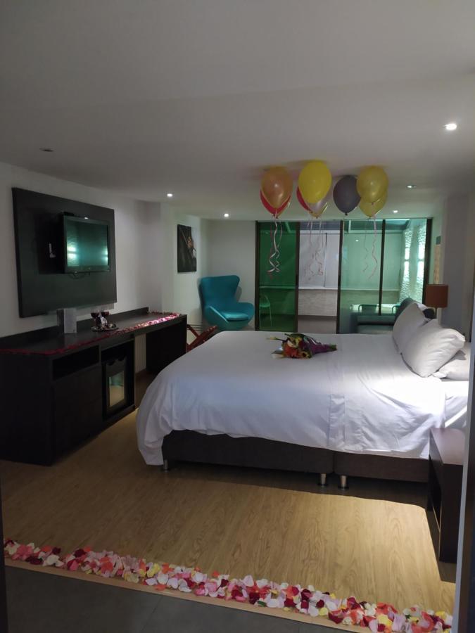 Junior Suite,1223263765:JPEG