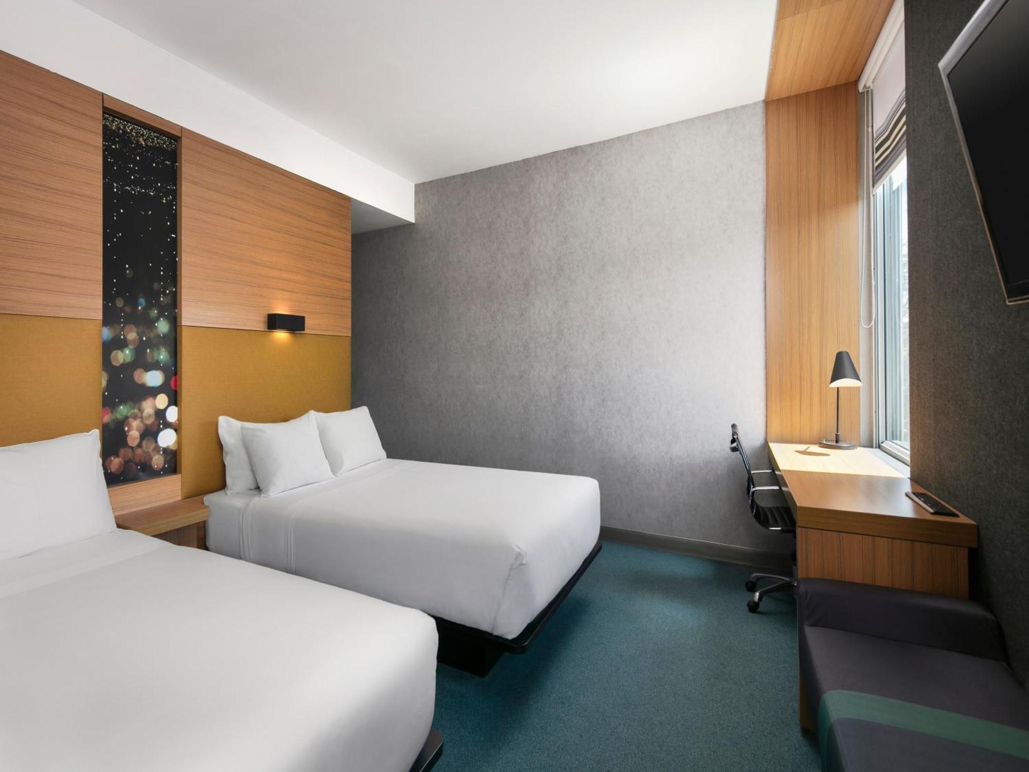 Chambre Aloft avec 2 Lits Doubles