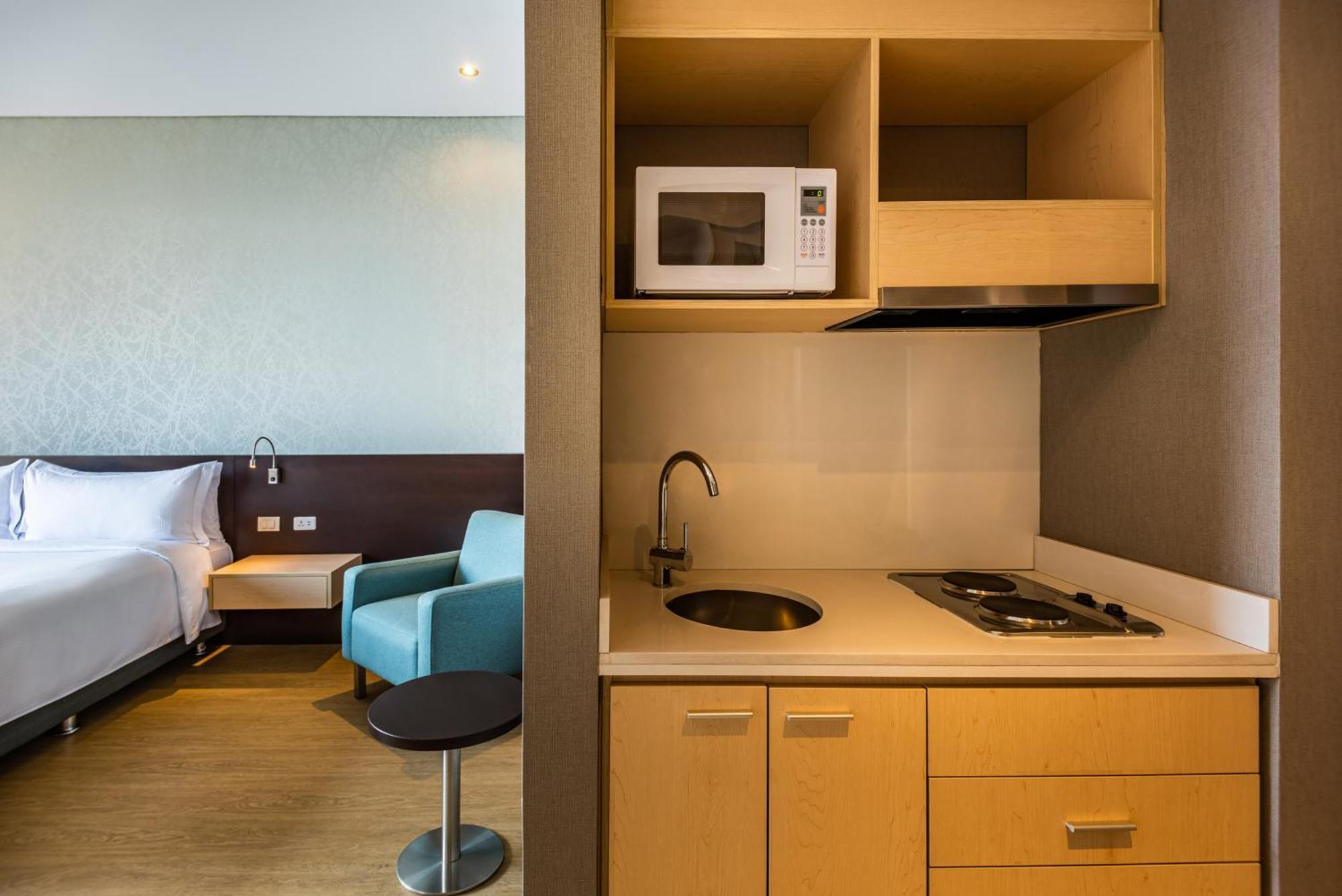 King Room Kitchenette
