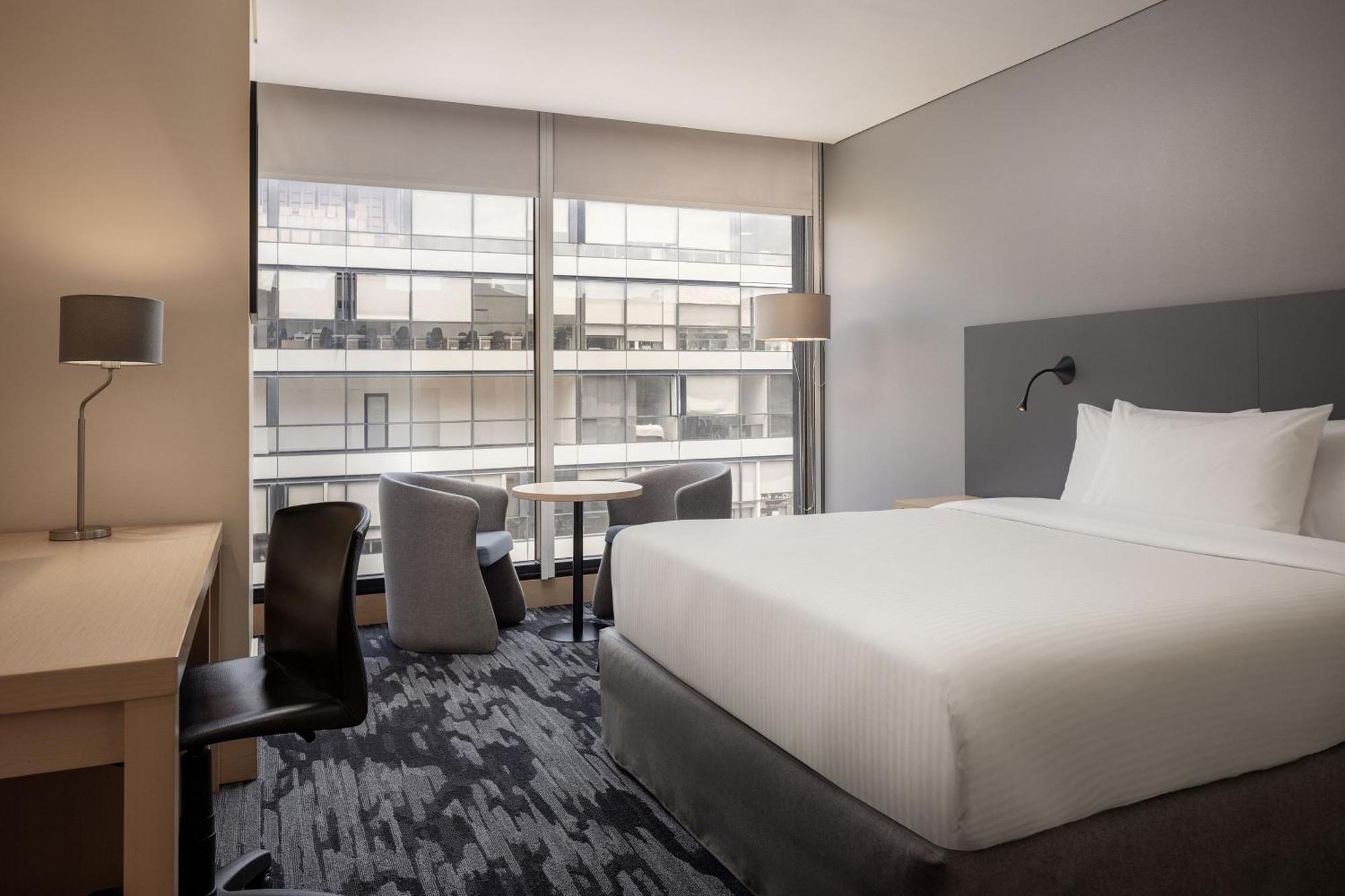 Suite de 1 dormitorio con cama extragrande
