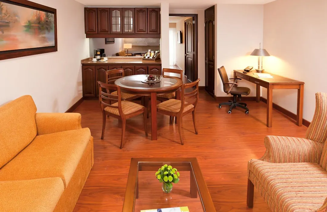 Hotel Windsor House Inn By Geh Suites-1