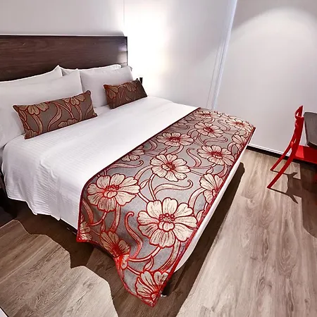 Az Hotel-2