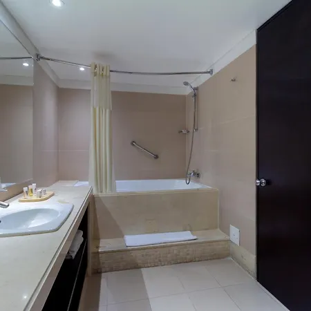Hotel Madisson Inn Luxury By Geh Suites-2
